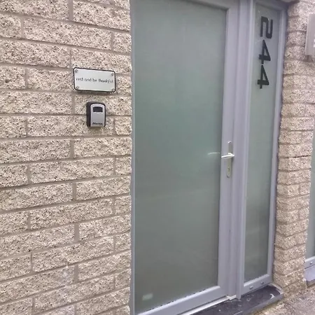 Apartment Triplex 244 